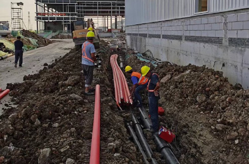 池州工厂监控外围管道预埋施工